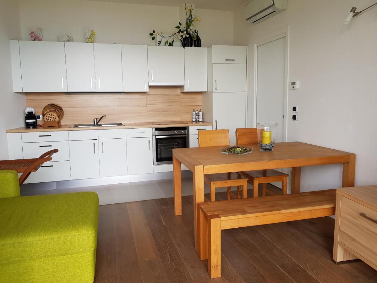 Apartment San Pietro Toscolano Maderno Bagian luar foto
