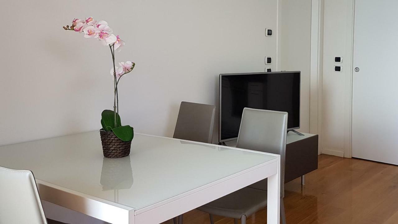 Apartment San Pietro Toscolano Maderno Bagian luar foto